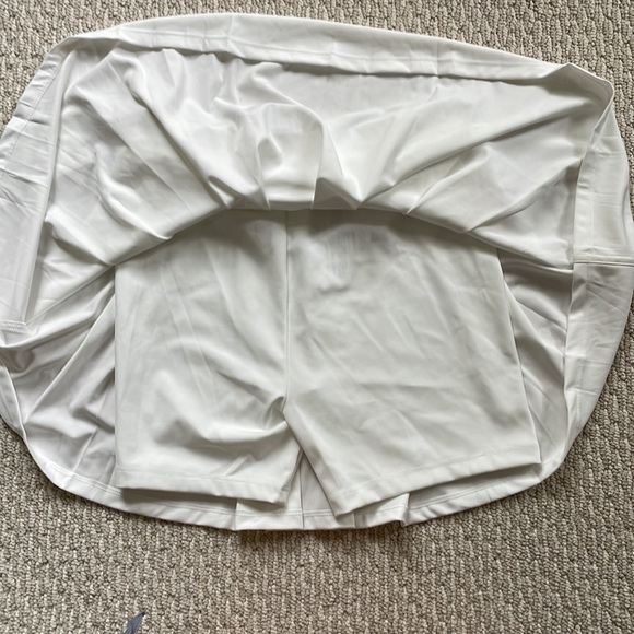 Zara Kids “Keep Active” logo White Pleated Tennis Skirt size 13-14 - Picture 5 of 6